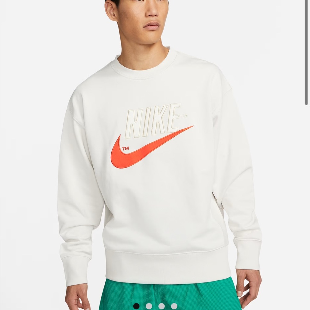 Nike Men's White and Orange Crewneck Sweater